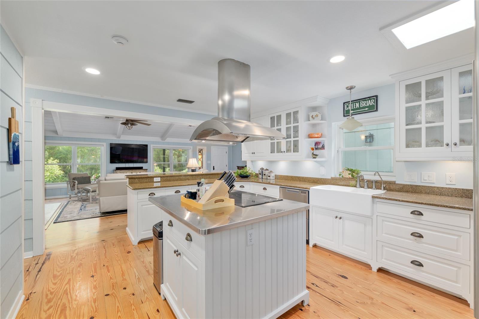 Image 21 of 98 For 400 90th Street