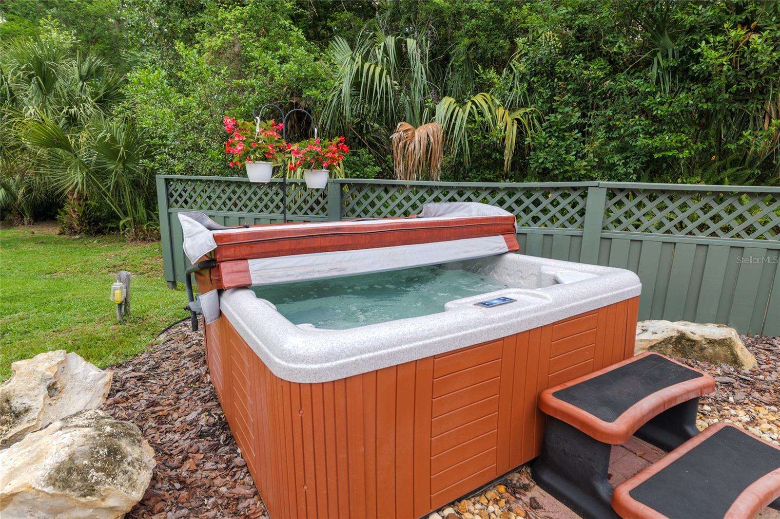 Image 54 of 98 For 400 90th Street