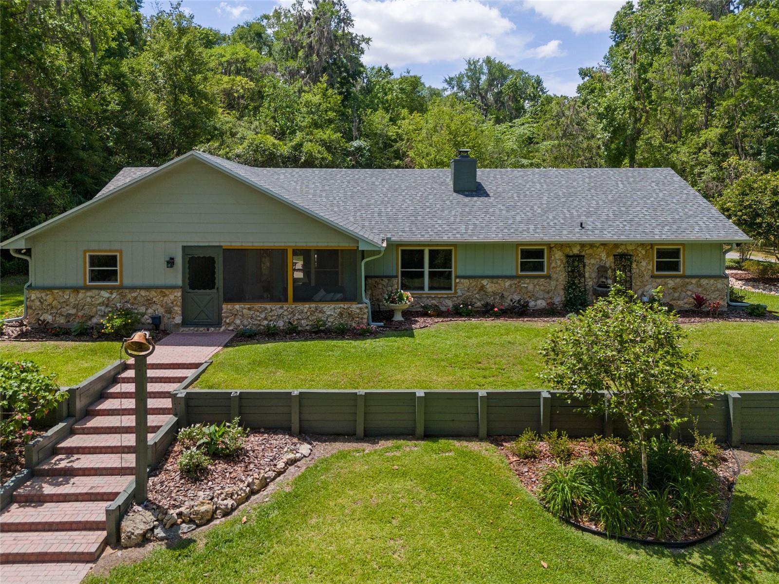 Image 6 of 98 For 400 90th Street