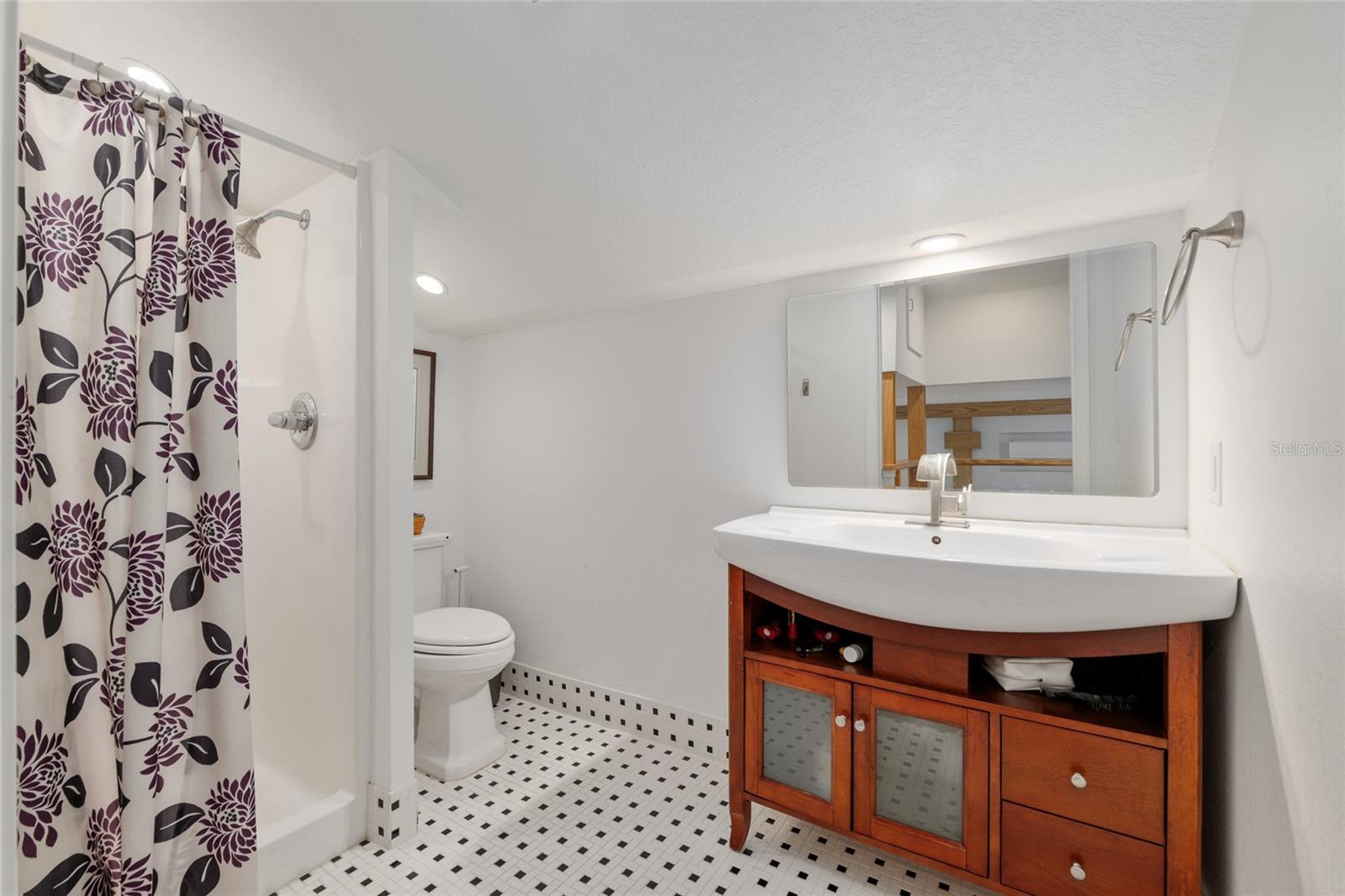 Image 85 of 98 For 400 90th Street