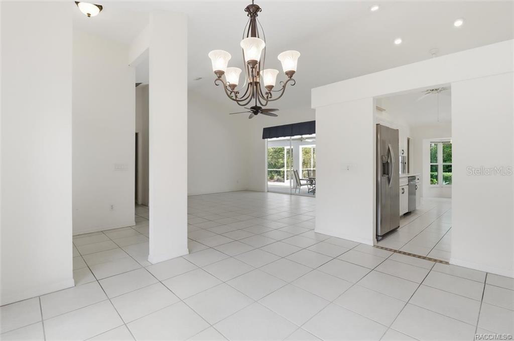 Image 16 of 46 For 13 Bonnie Court N