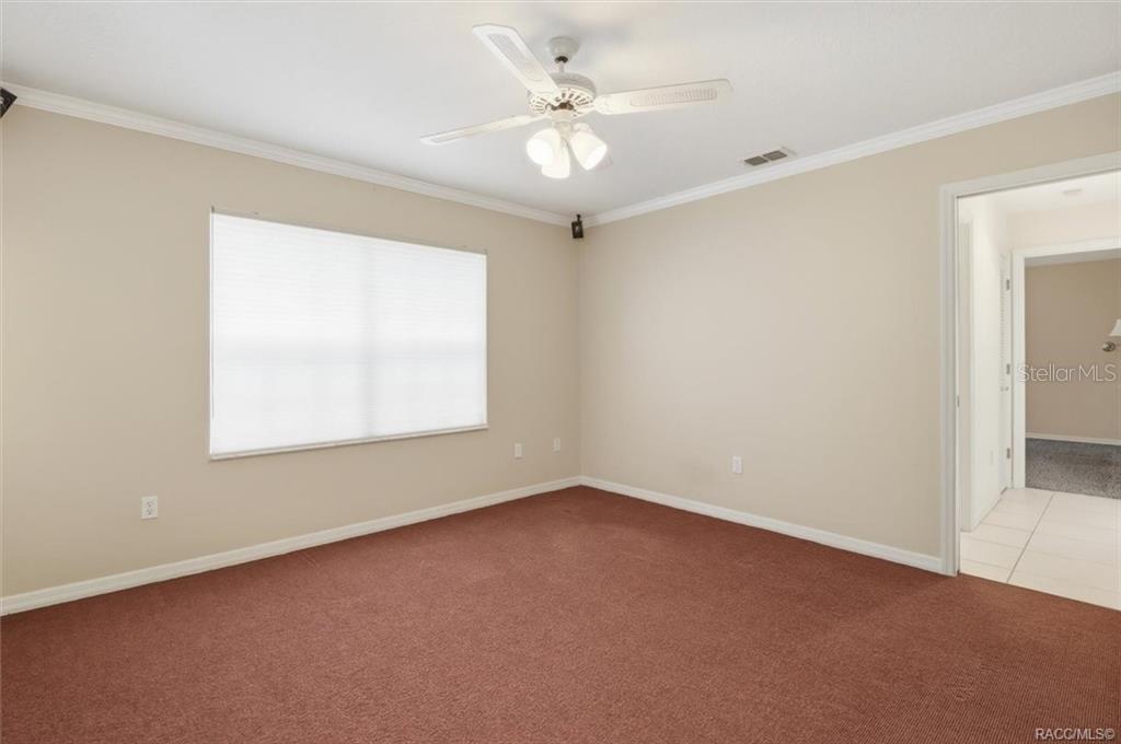 Image 24 of 46 For 13 Bonnie Court N