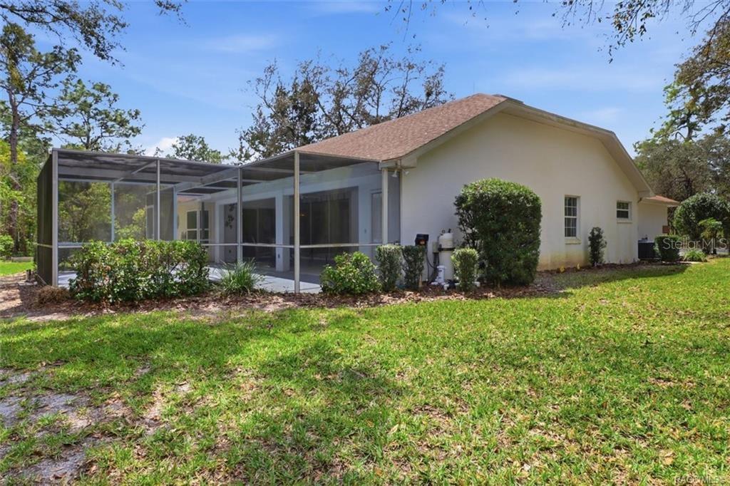 Image 34 of 46 For 13 Bonnie Court N