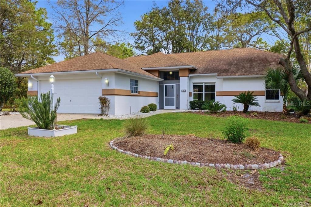 Image 36 of 46 For 13 Bonnie Court N