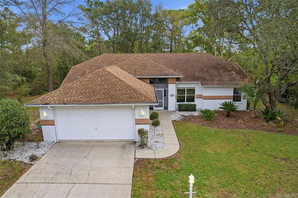 Image 38 of 46 For 13 Bonnie Court N