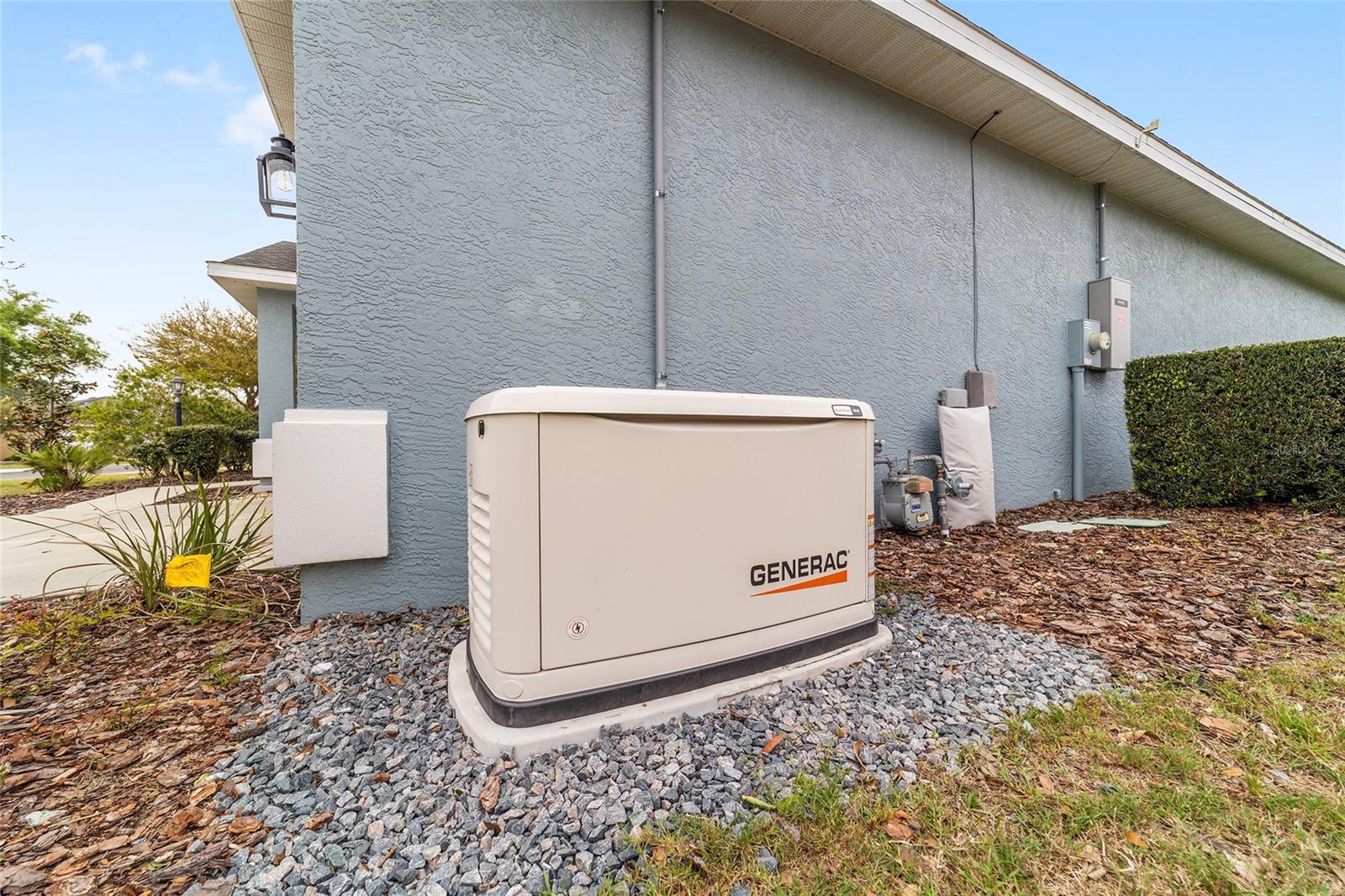 Image 10 of 64 For 9299 94th Loop