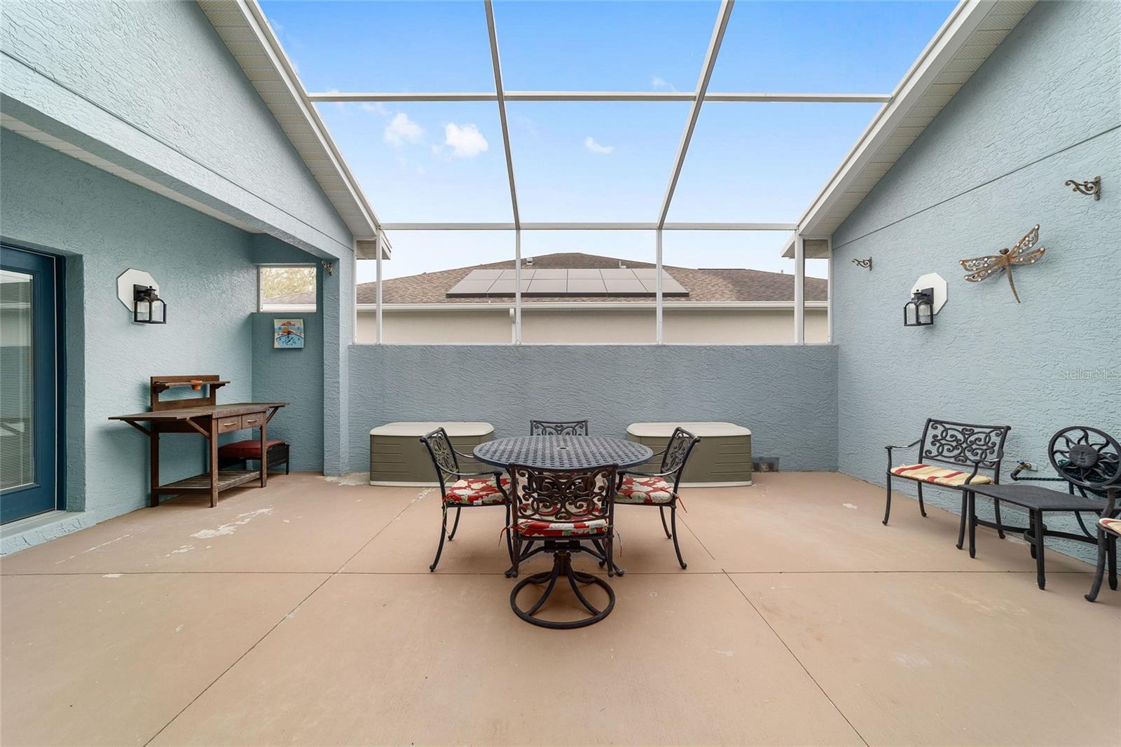 Image 19 of 64 For 9299 94th Loop