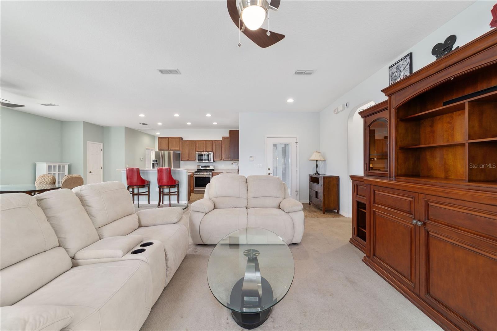 Image 33 of 64 For 9299 94th Loop