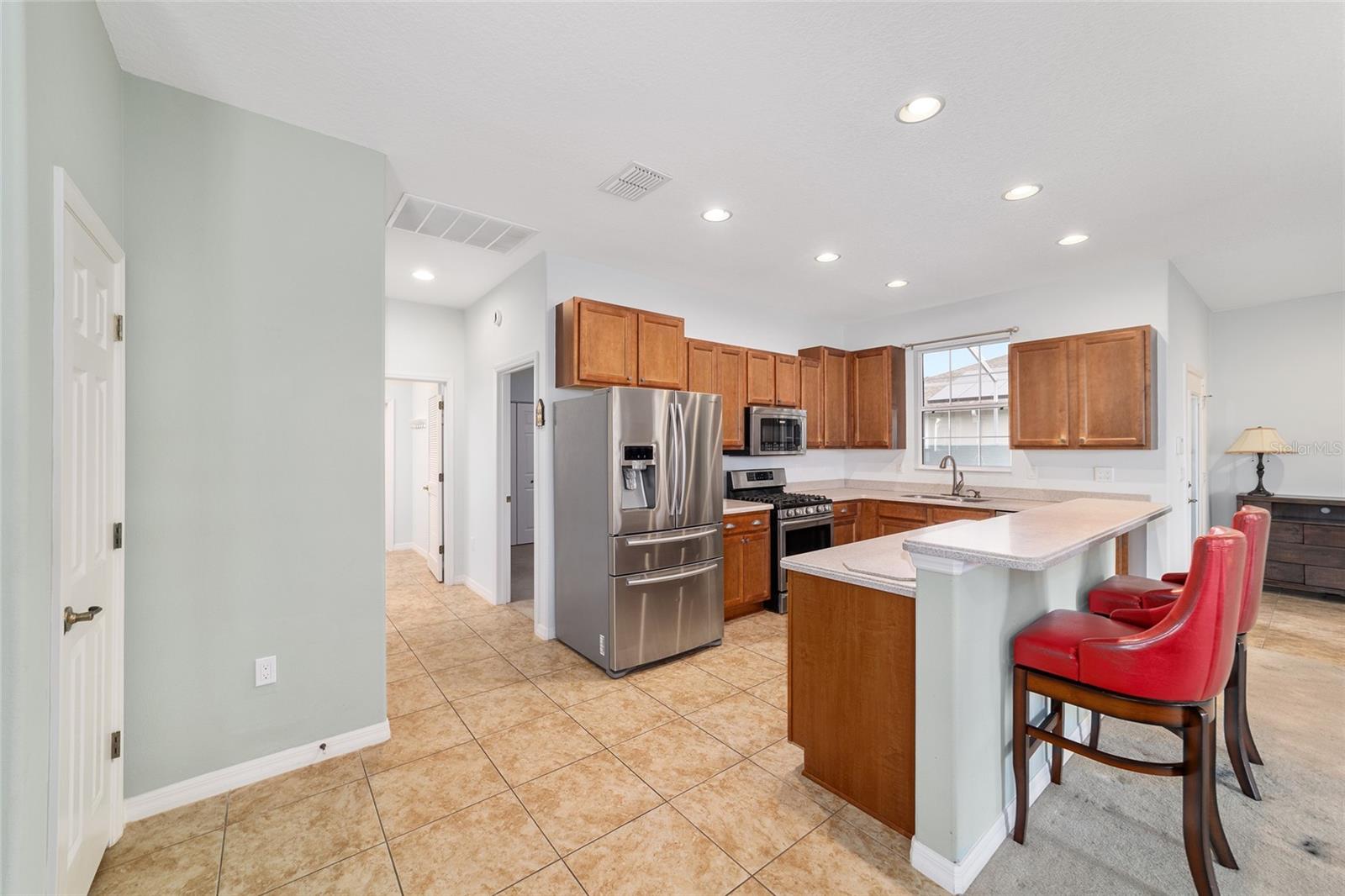 Image 41 of 64 For 9299 94th Loop