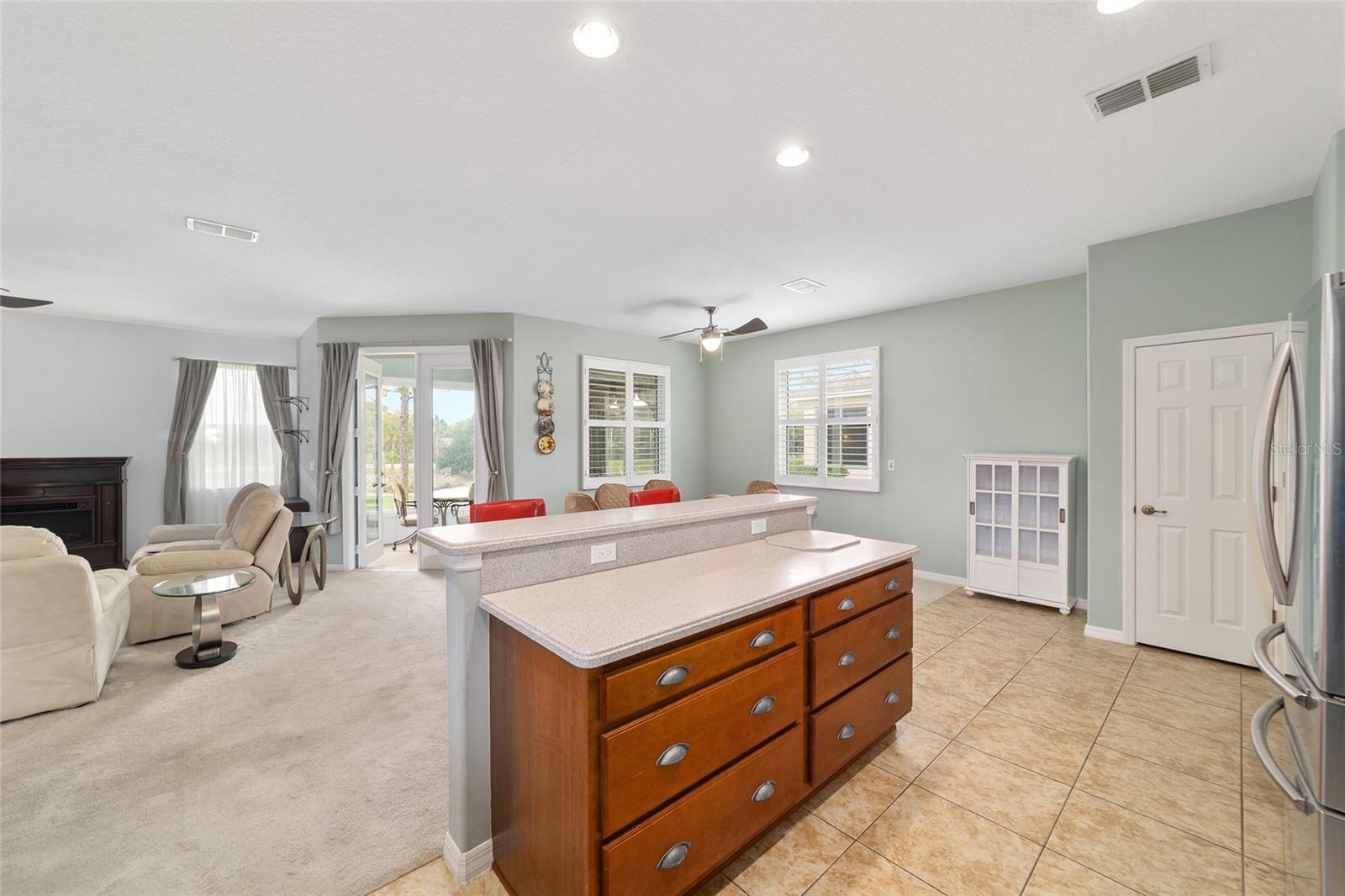 Image 45 of 64 For 9299 94th Loop