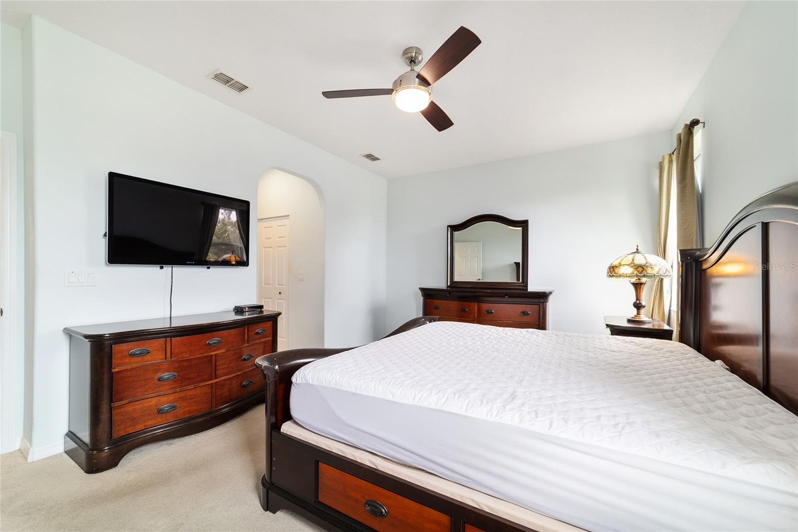 Image 50 of 64 For 9299 94th Loop