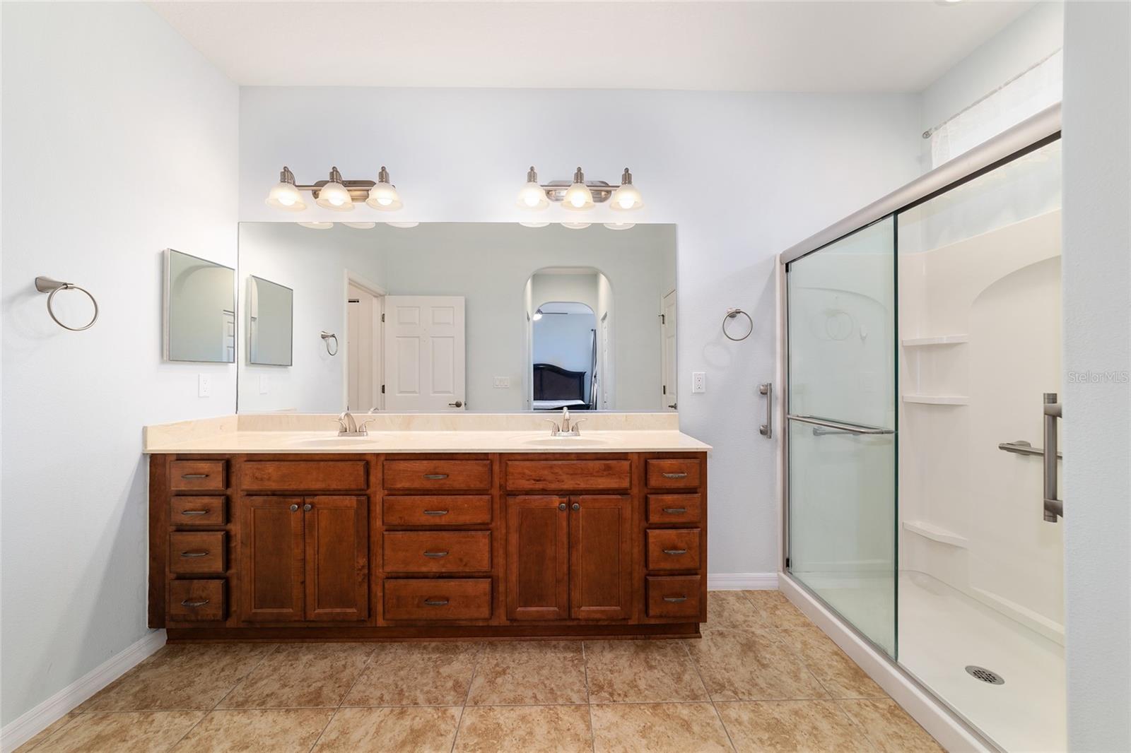 Image 54 of 64 For 9299 94th Loop