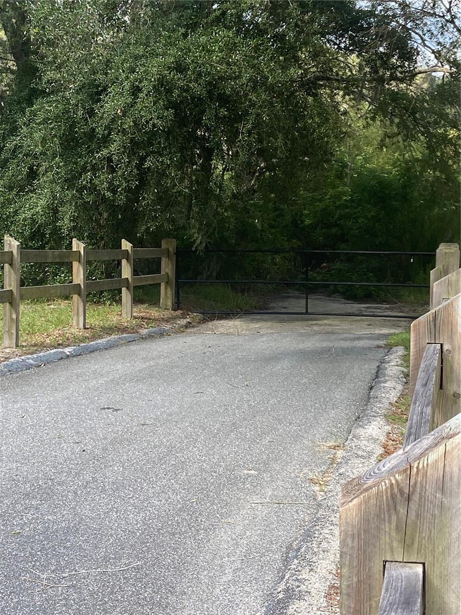 Image 8 of 11 For 0000 Hillcrest Avenue