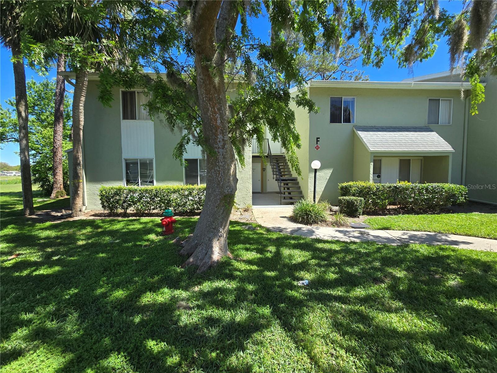 Image 3 of 19 For 582 Fairways Circle A