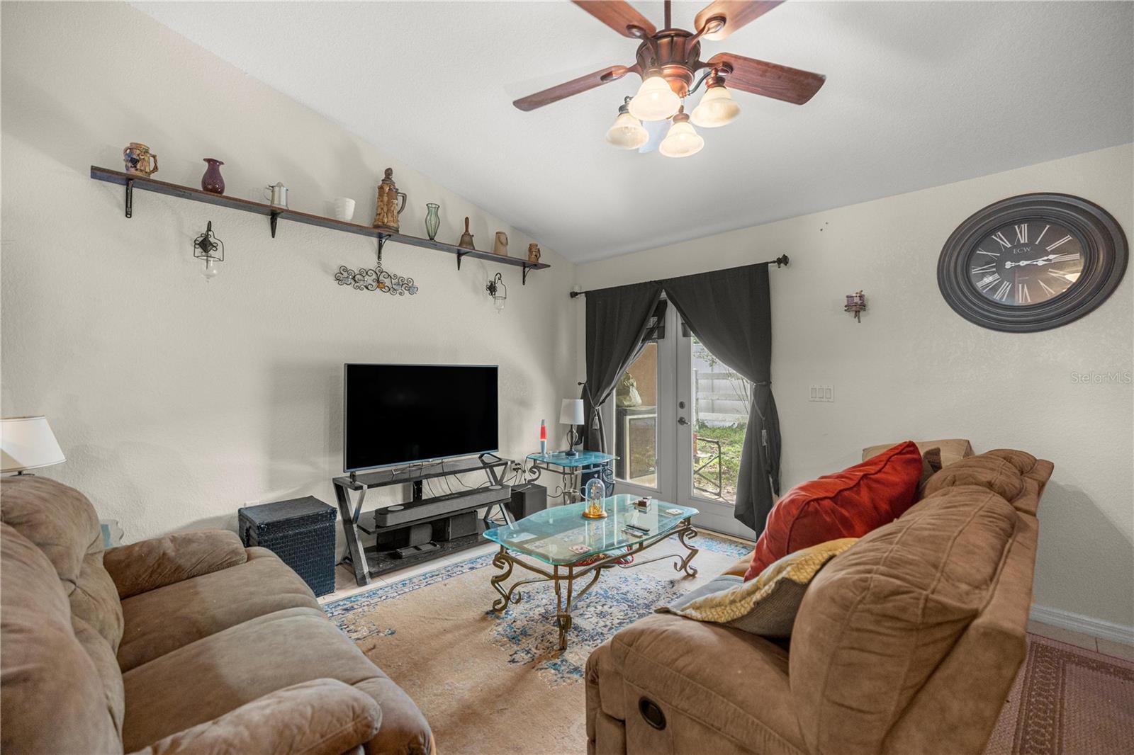 Image 5 of 17 For 2635 7th Street 102