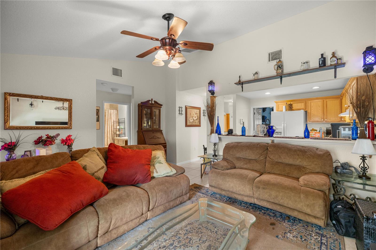 Image 6 of 17 For 2635 7th Street 102