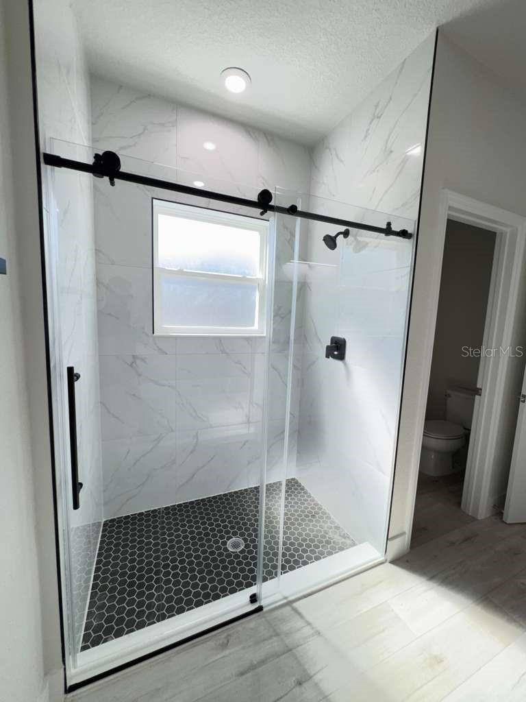 Image 27 of 49 For 4513 170th Street Road