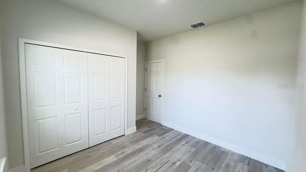 Image 31 of 49 For 4513 170th Street Road