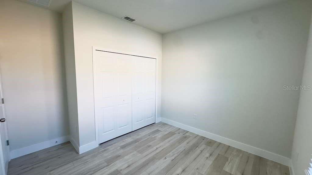 Image 33 of 49 For 4513 170th Street Road