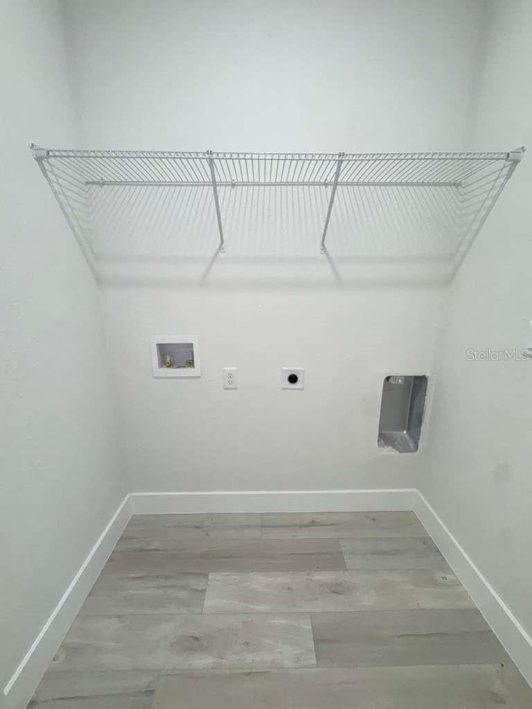 Image 48 of 49 For 4513 170th Street Road