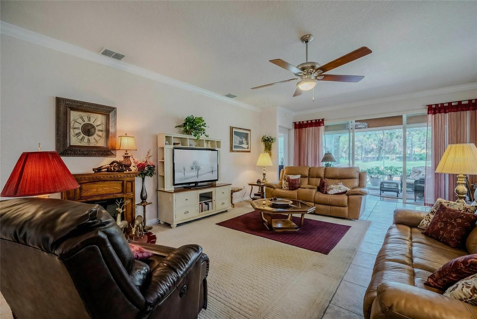 Image 11 of 52 For 9077 70th Loop