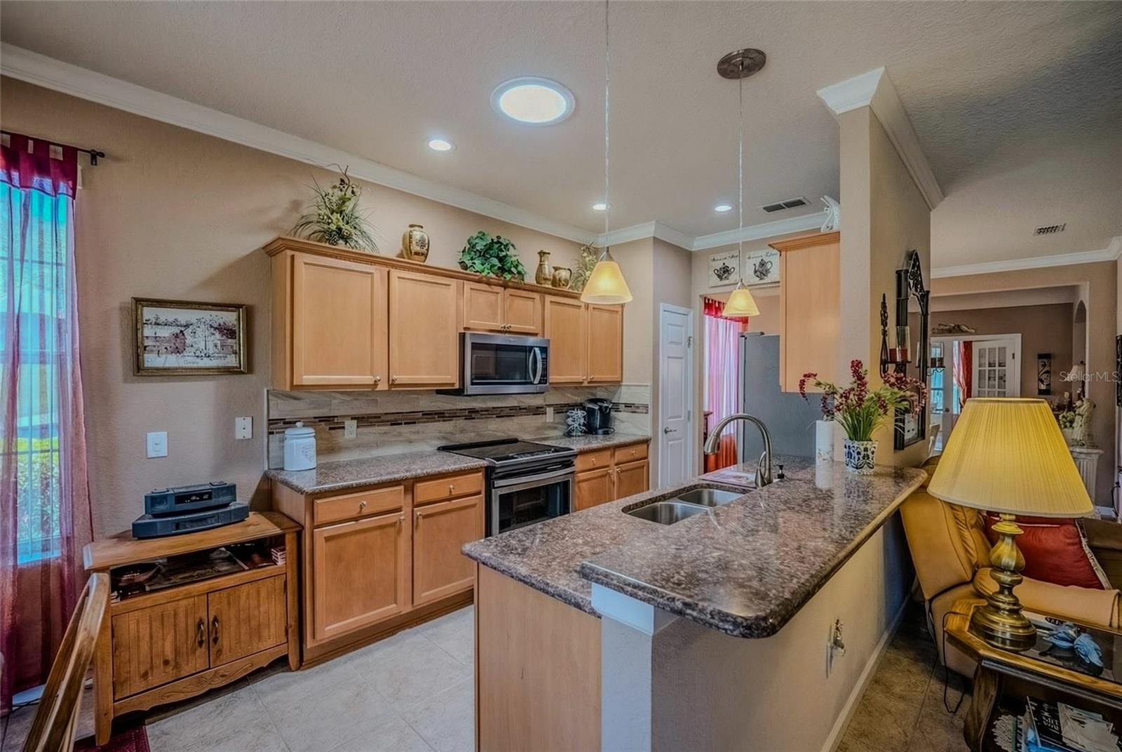 Image 16 of 52 For 9077 70th Loop