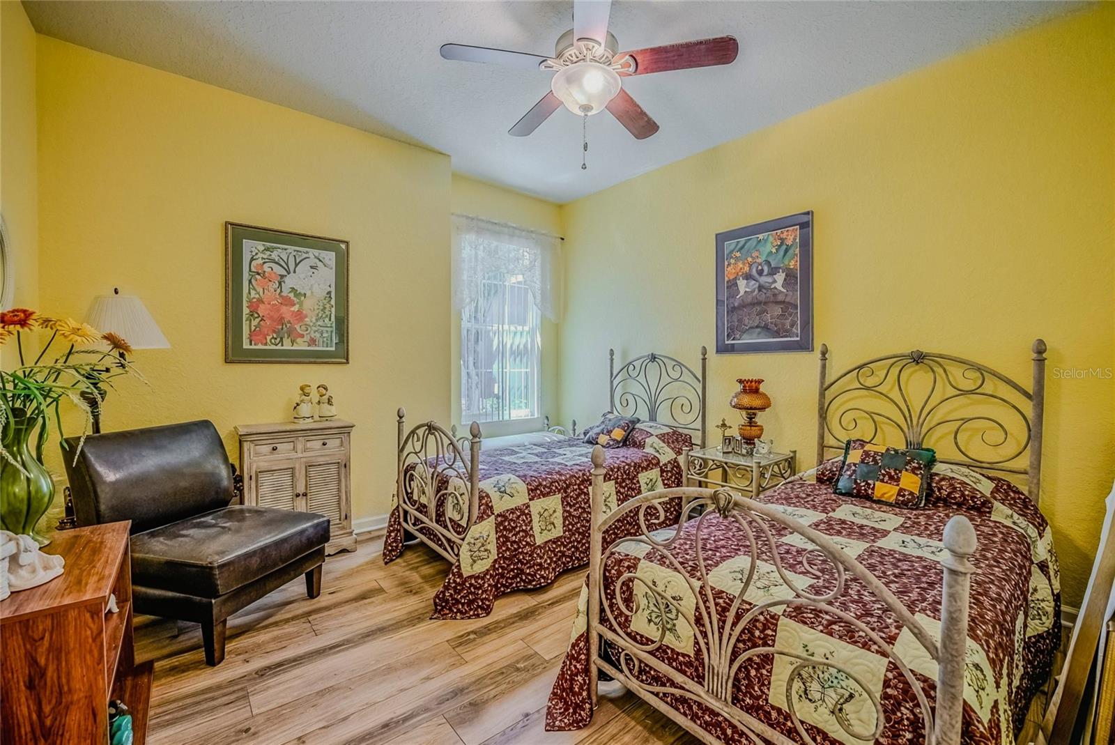 Image 17 of 52 For 9077 70th Loop