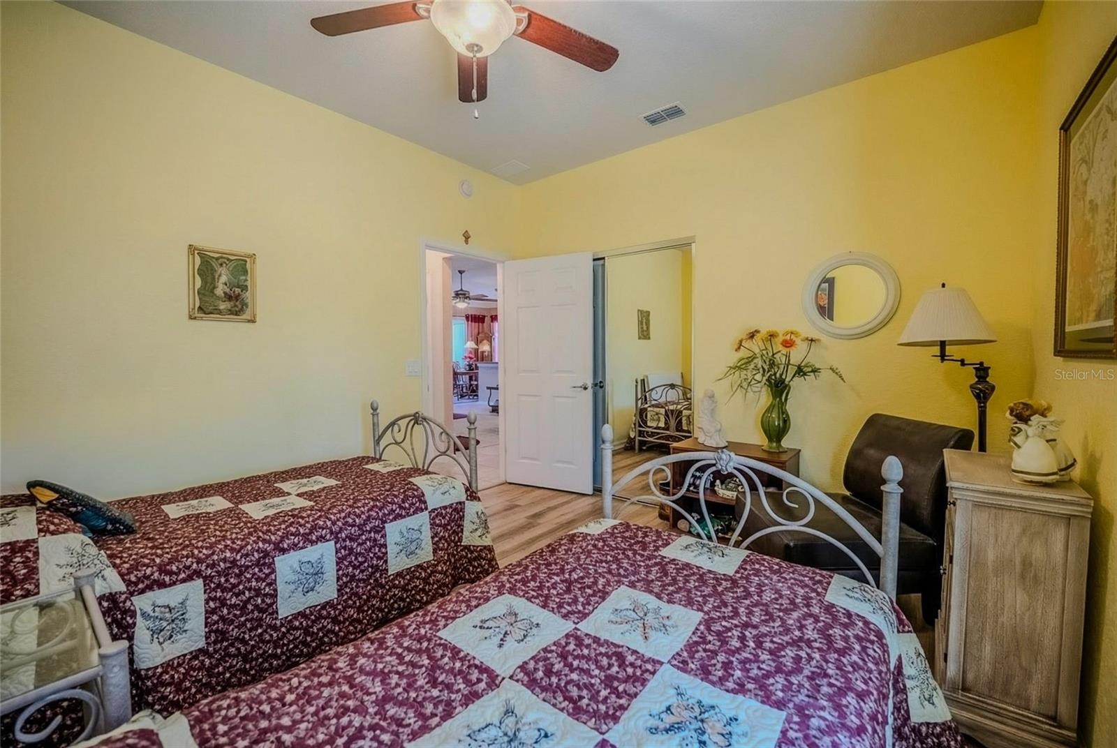 Image 19 of 52 For 9077 70th Loop