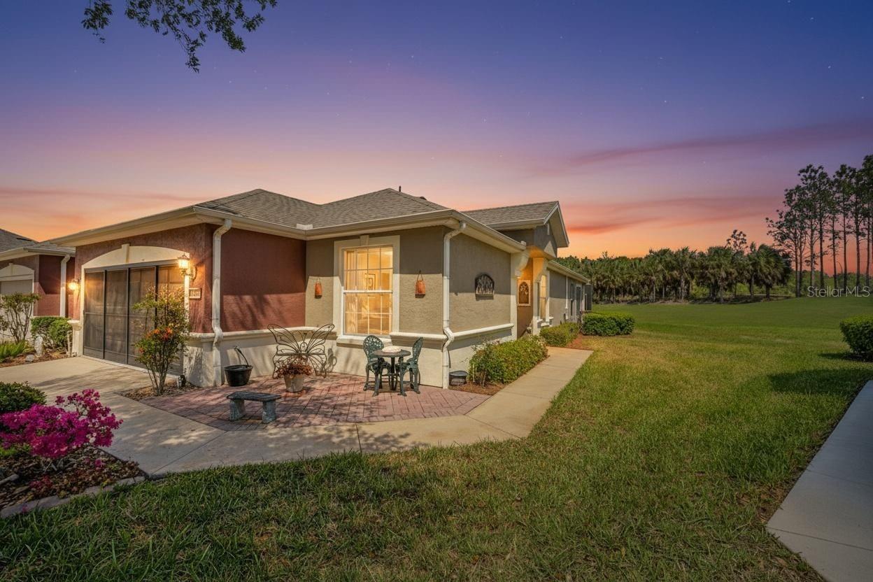 Image 2 of 52 For 9077 70th Loop