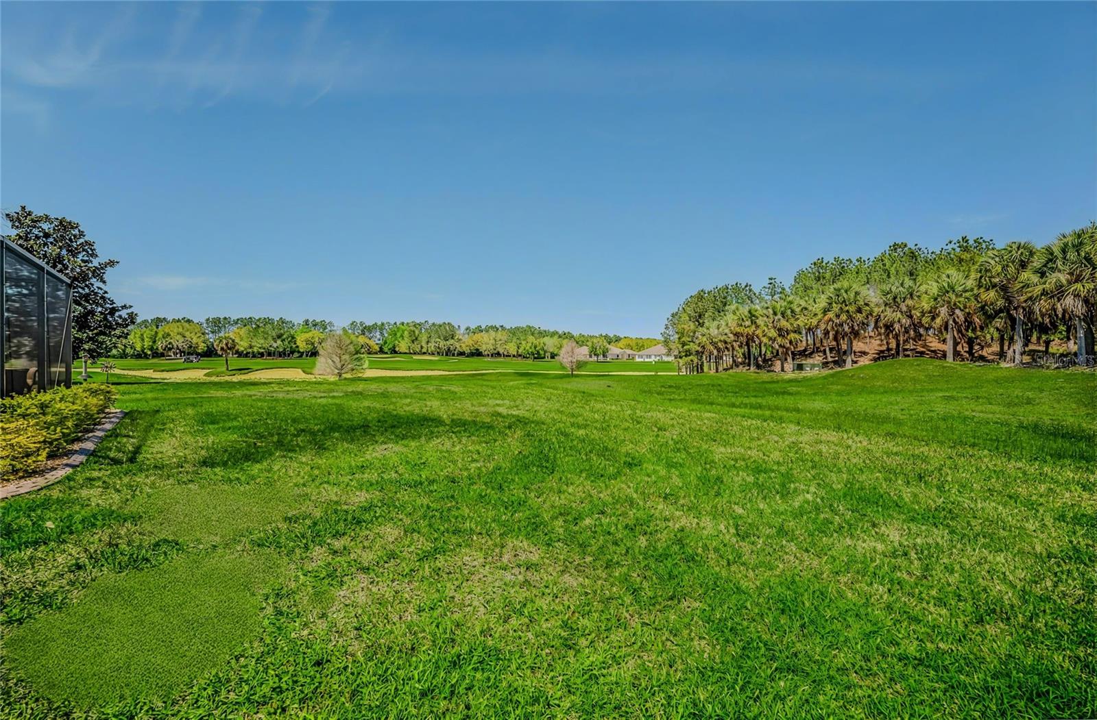 Image 40 of 52 For 9077 70th Loop