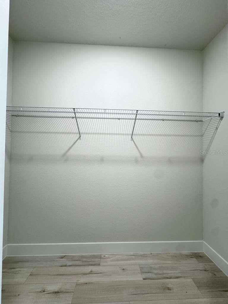 Image 30 of 48 For 17046 Sw 44th Cir