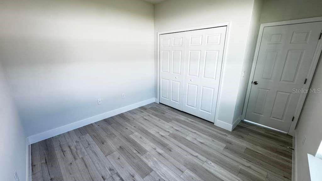 Image 38 of 48 For 17046 Sw 44th Cir