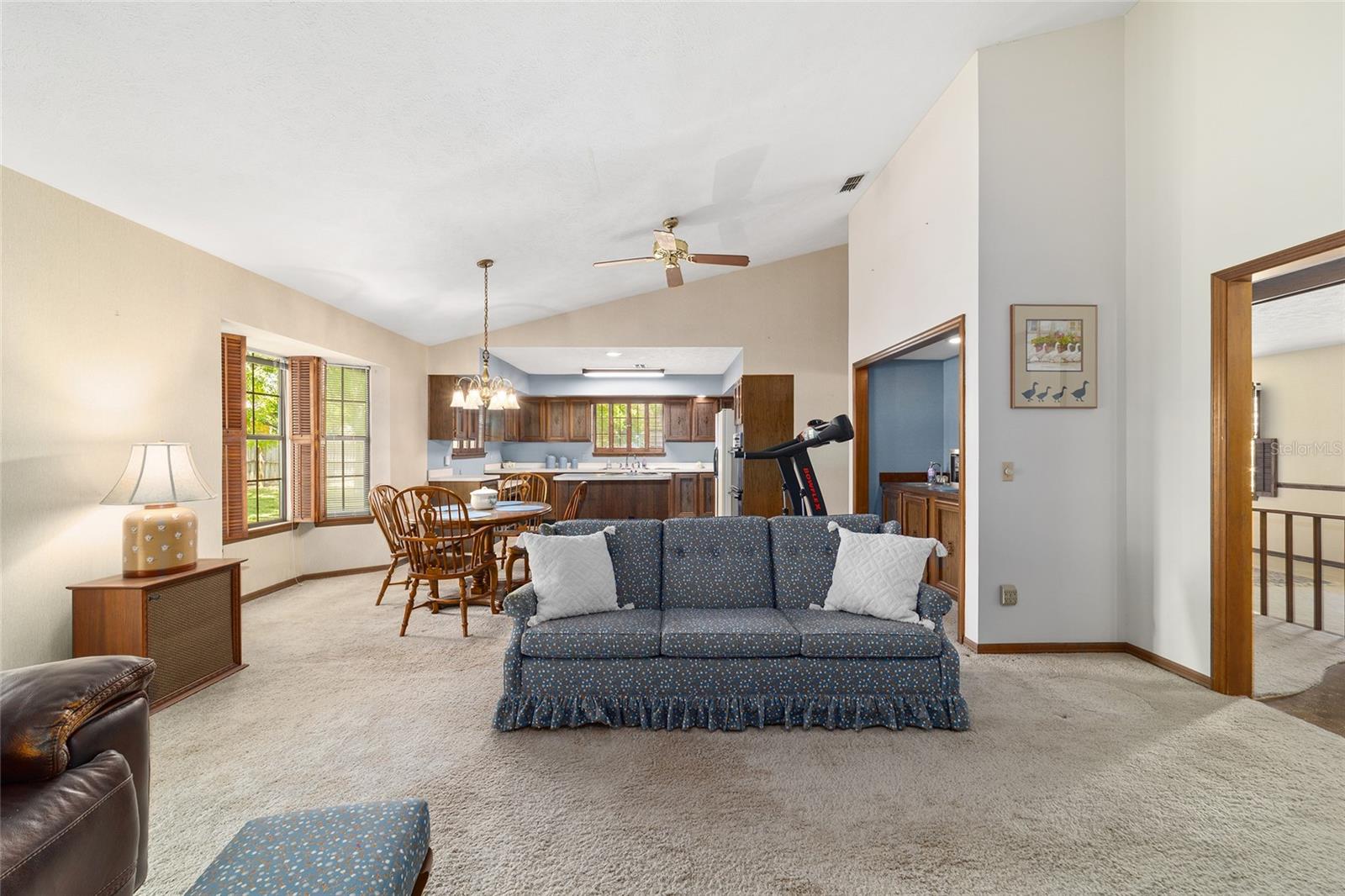 Image 16 of 39 For 3440 28th Court