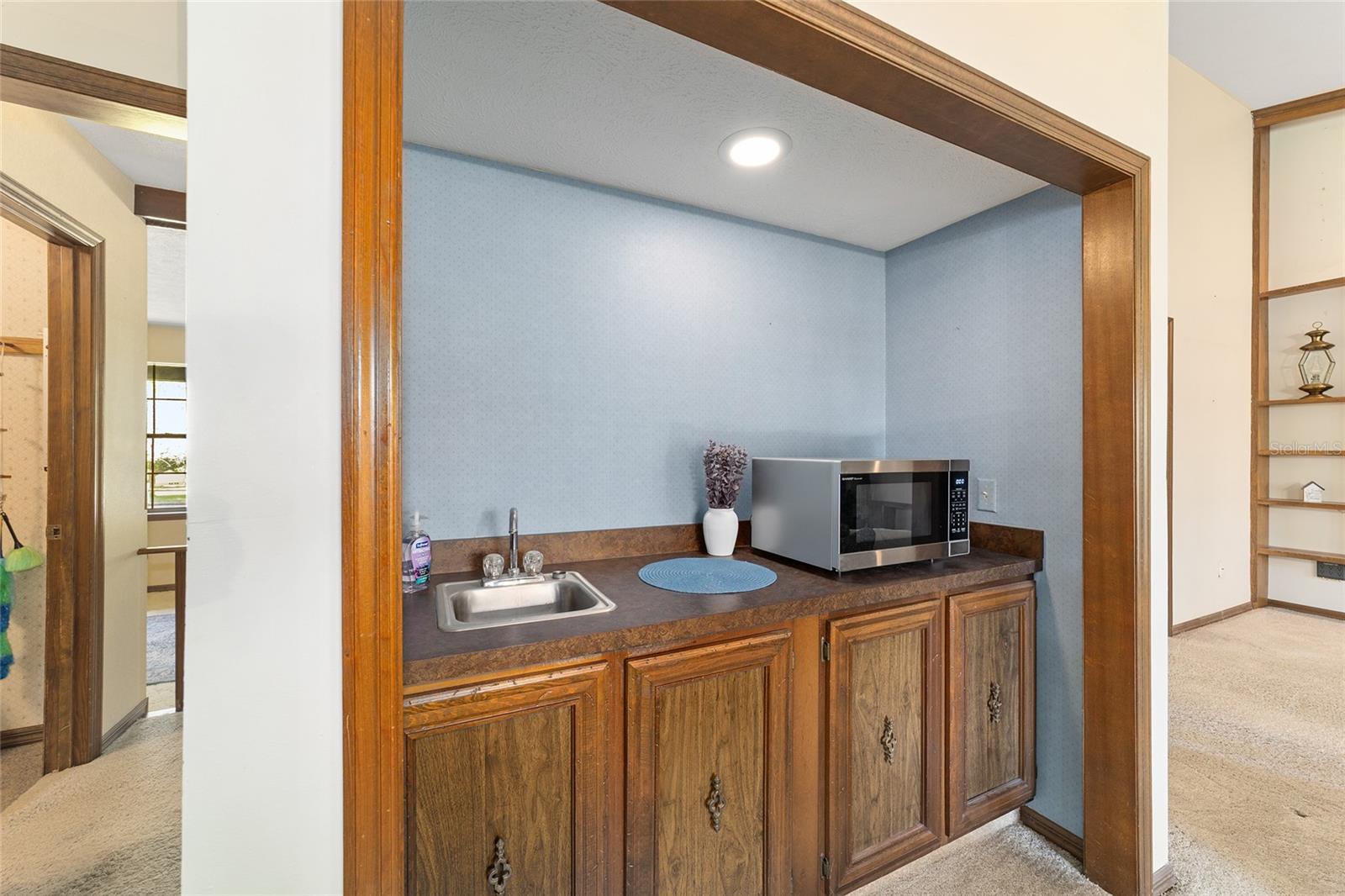 Image 17 of 39 For 3440 28th Court