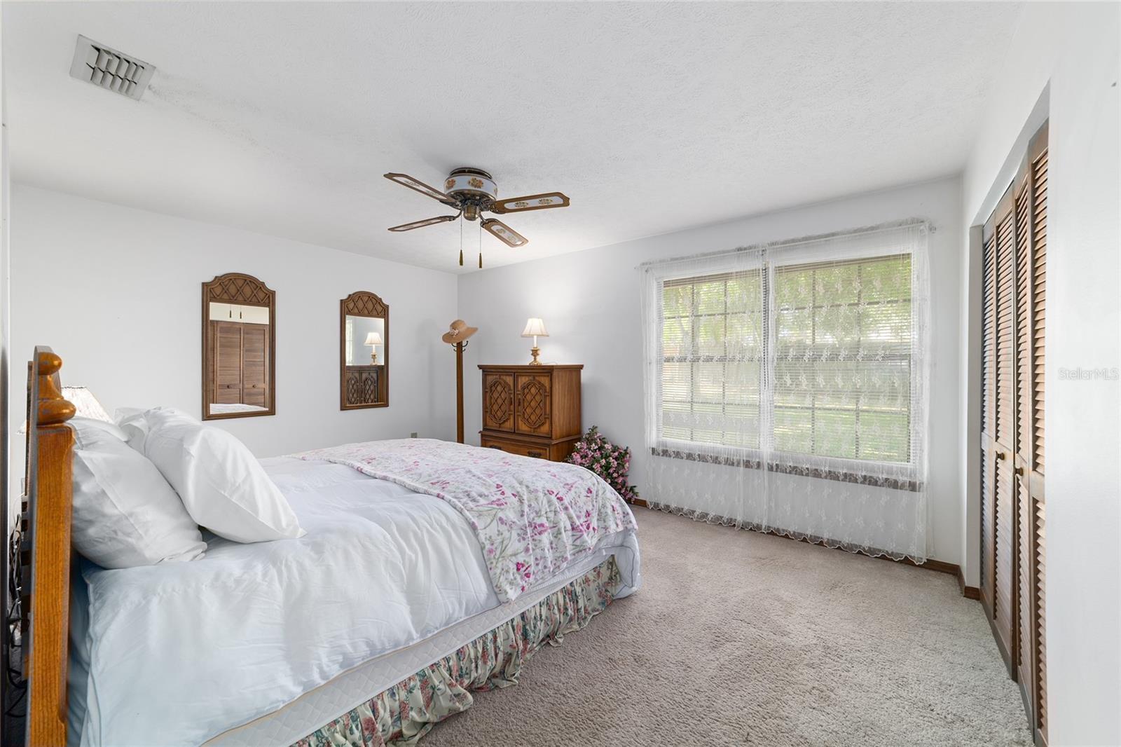 Image 23 of 39 For 3440 28th Court