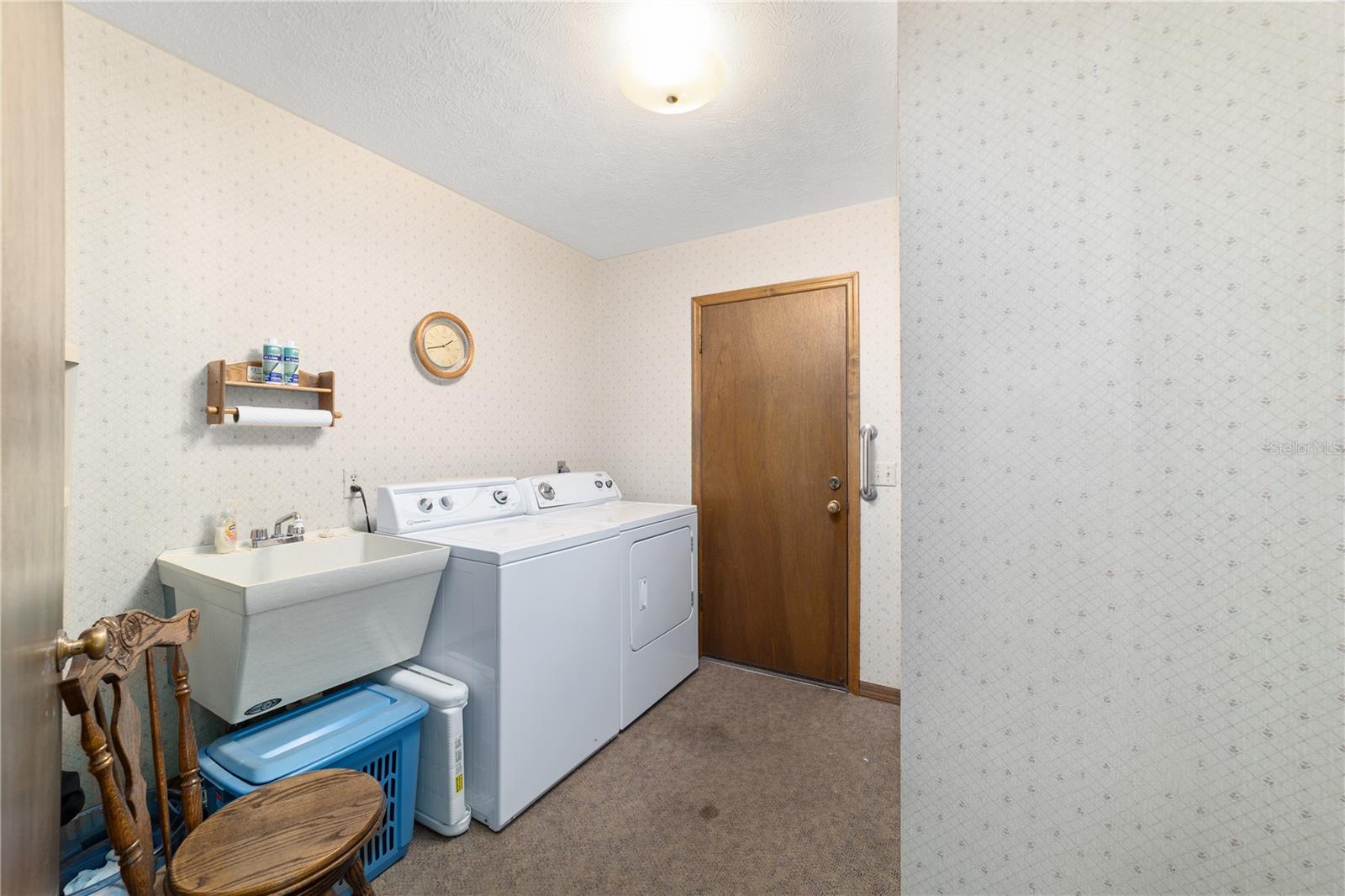 Image 32 of 39 For 3440 28th Court