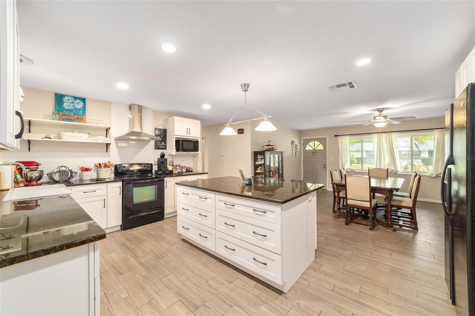 Image 12 of 39 For 2009 51st Place