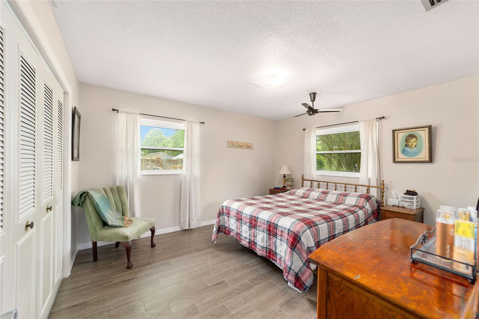 Image 17 of 39 For 2009 51st Place