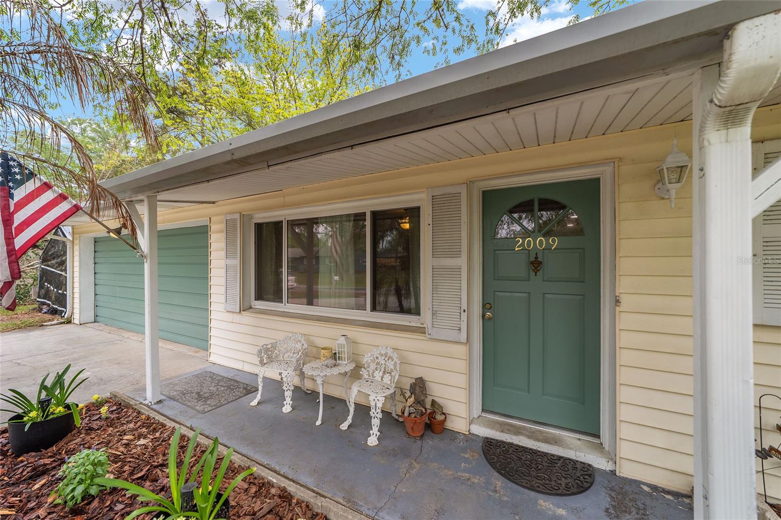 Image 5 of 39 For 2009 51st Place