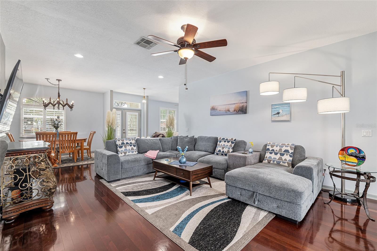 Image 15 of 65 For 9733 89th Loop