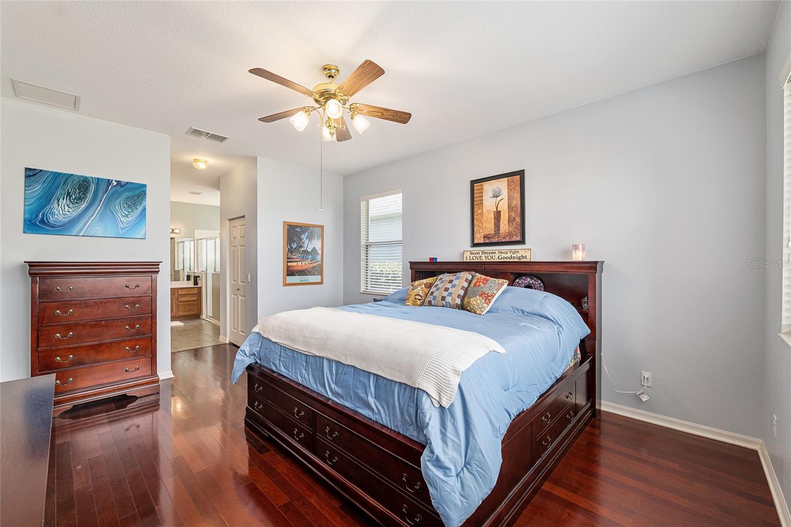 Image 32 of 65 For 9733 89th Loop