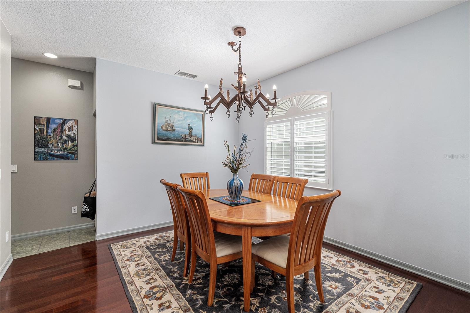 Image 9 of 65 For 9733 89th Loop