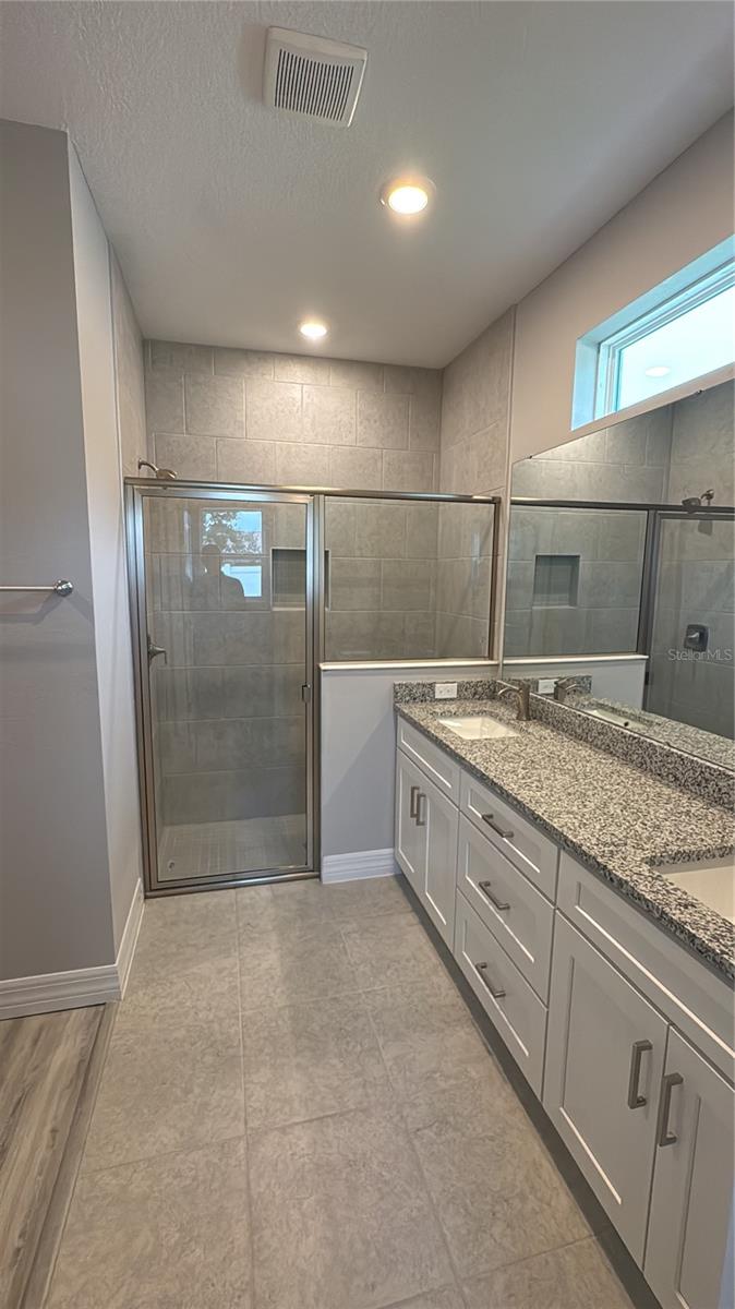 Image 20 of 22 For 9393 158th Place