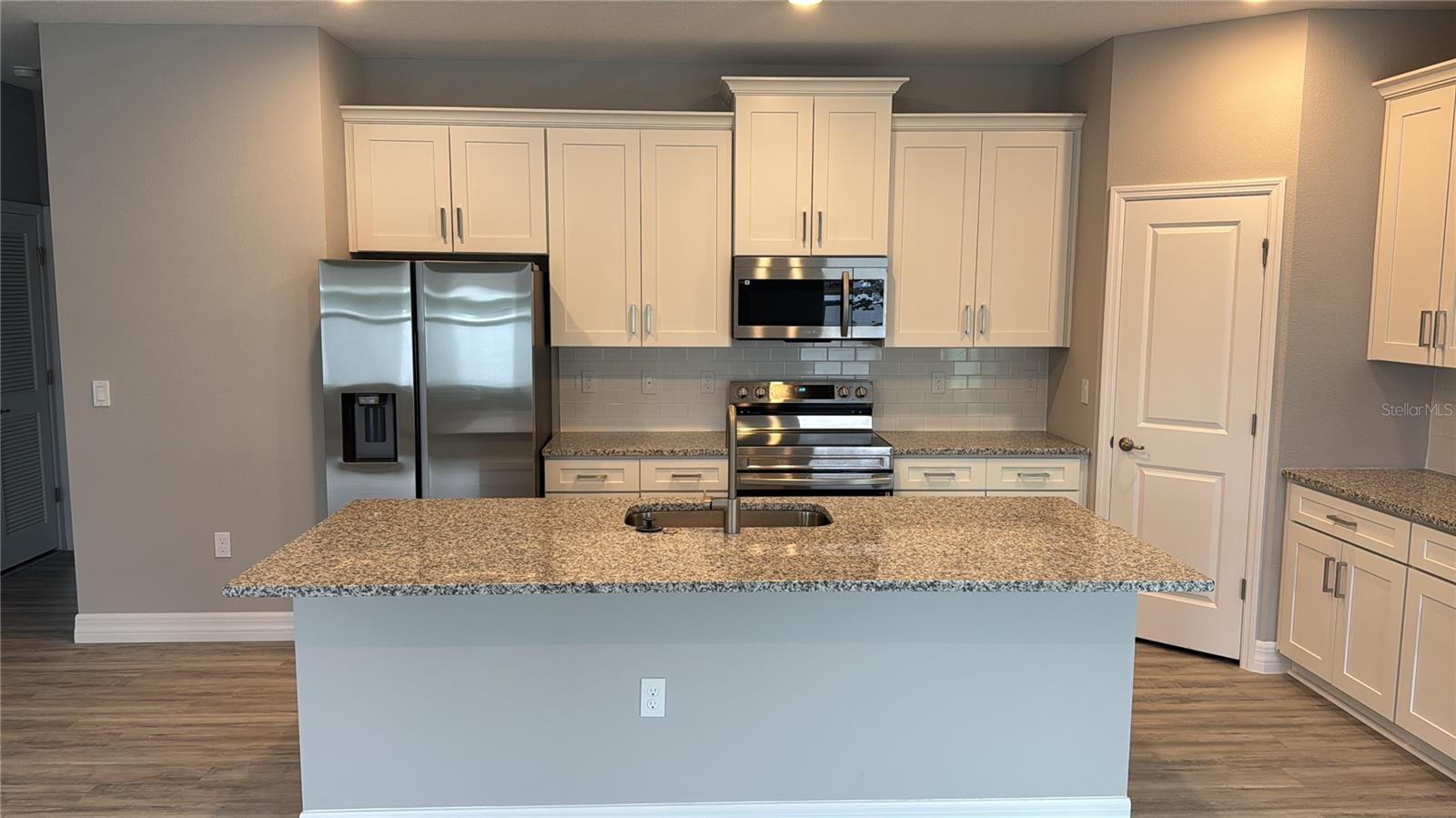 Image 8 of 22 For 9393 158th Place