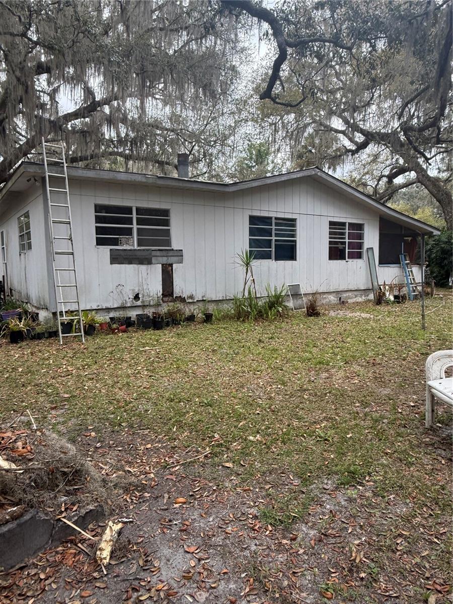 Image 3 of 7 For 1730 Palm Avenue