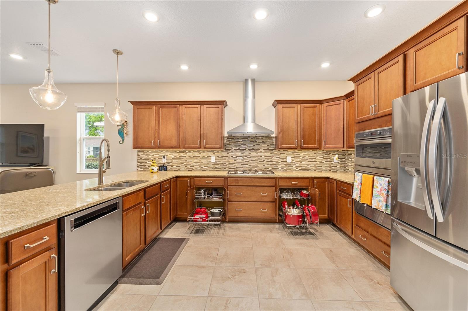 Image 10 of 51 For 8566 79th Avenue