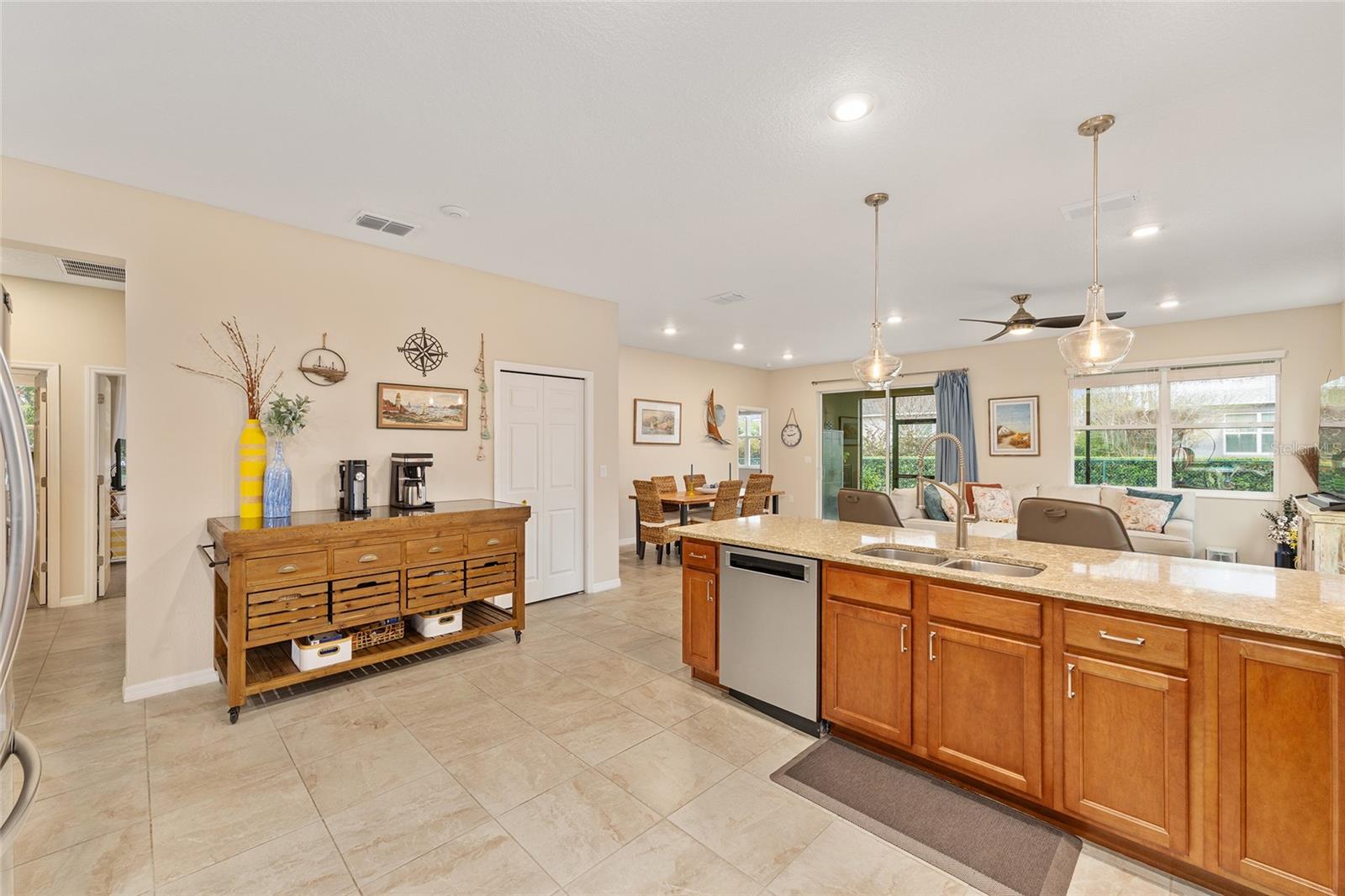 Image 11 of 51 For 8566 79th Avenue