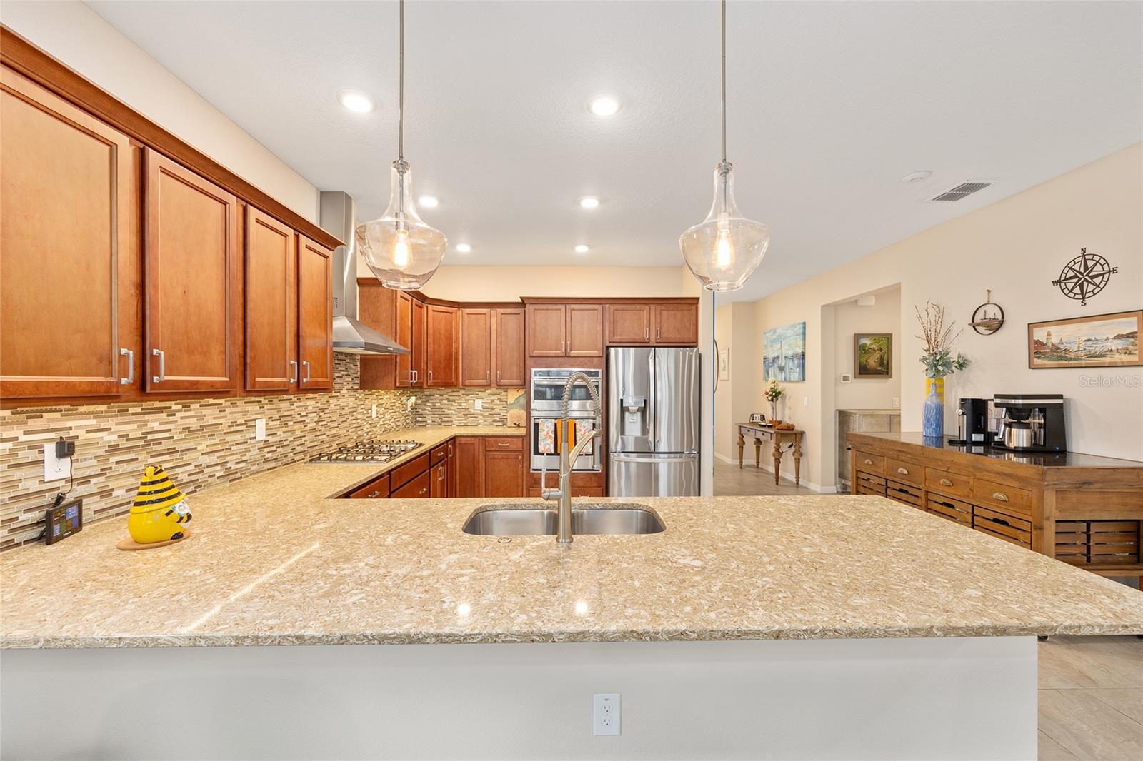 Image 13 of 51 For 8566 79th Avenue