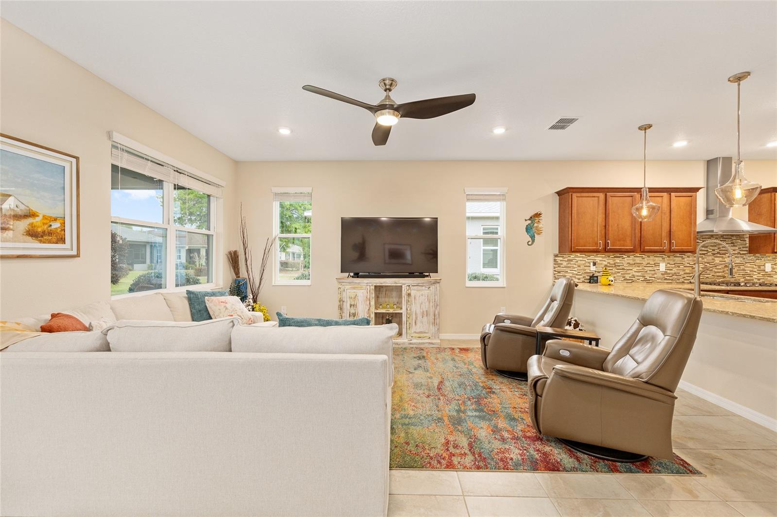 Image 15 of 51 For 8566 79th Avenue