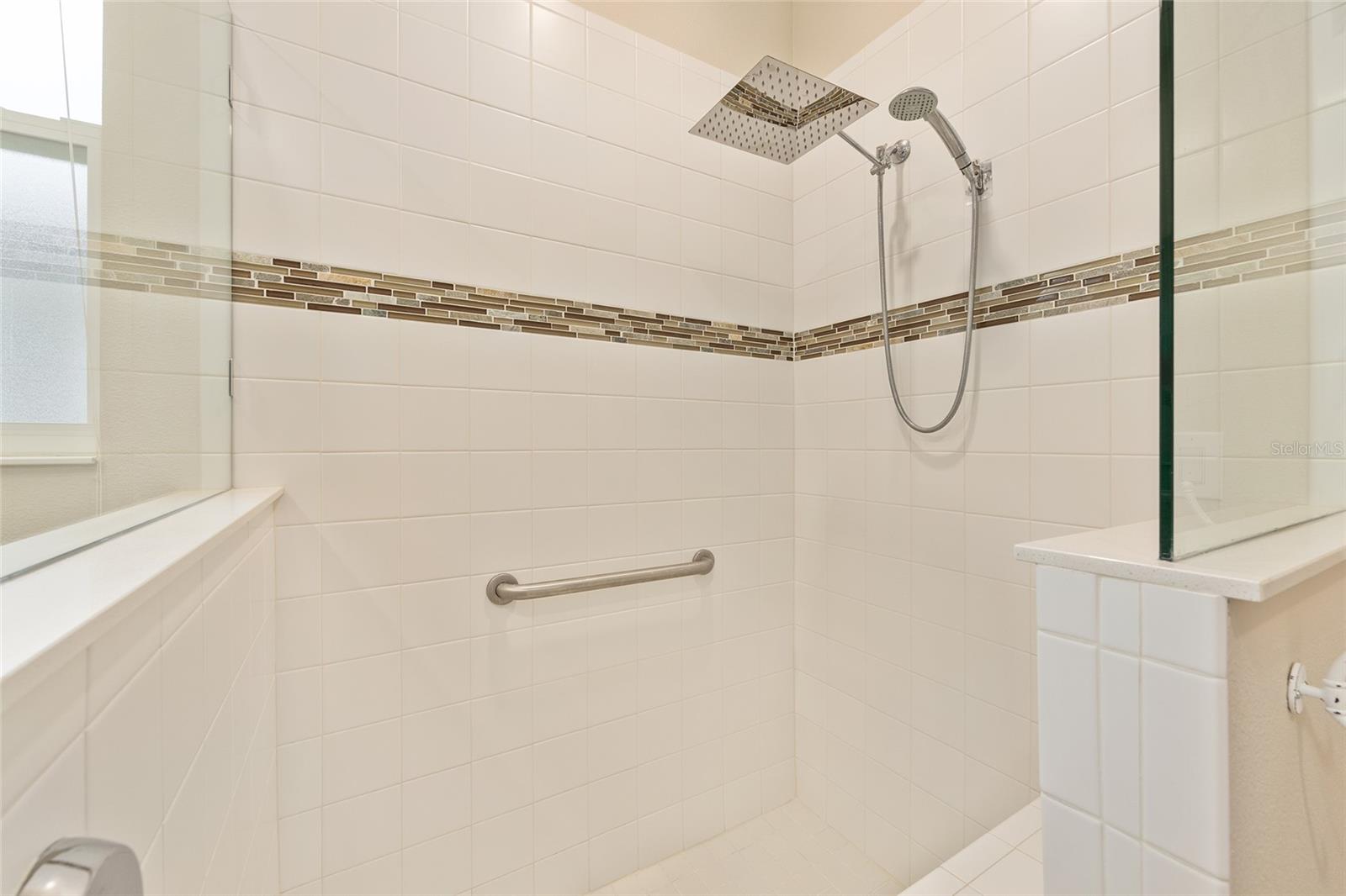 Image 24 of 51 For 8566 79th Avenue